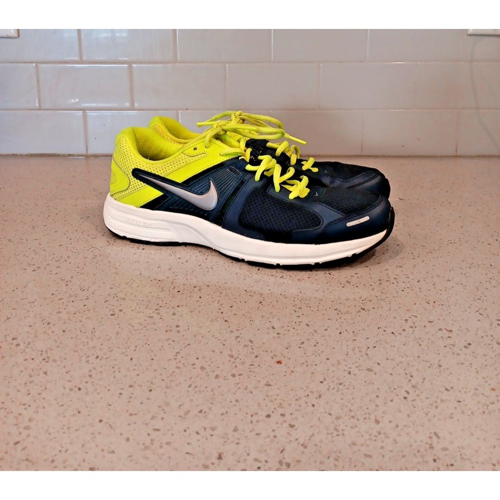 Nike Mens Dart 10 580523-700 Navy/neon green Running Shoes Size 10.5 or 11